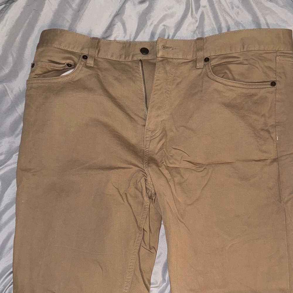 Banana Republic Traveler Tan Tapered Pants